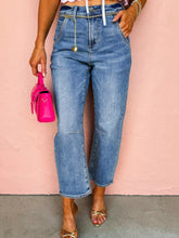 Hazel Blues® | Seam Detail Loose Fit Cropped Jeans