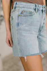 Hazel Blues® | Evelyn Mid Rise Rigid Magic Dad Shorts