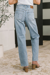 Hazel Blues® | Heather Mid Rise Rigid Magic Straight