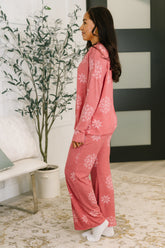 Hazel Blues® | Snowflake Sniffles Pajama Set in Red