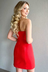 Fitted Red Strapless Keyhole Mini Homecoming Dress