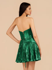 Dark Green - A Line Sweetheart Cutout Metallic Short Homecoming Dresses
